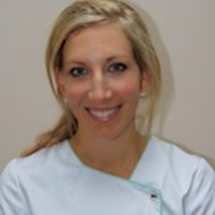 Dr Christie Holmes